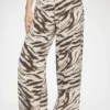 Print Denim Lari Jeans