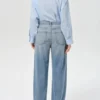 Low Curve Jean