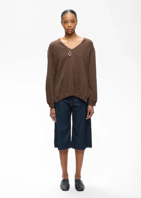 Deva Pullover